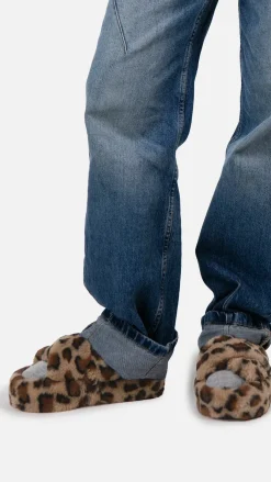 Chicku Slippers
