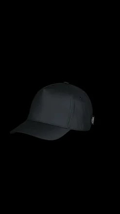 Courtnie Cap
