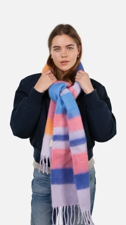 Eluzabeth Scarf