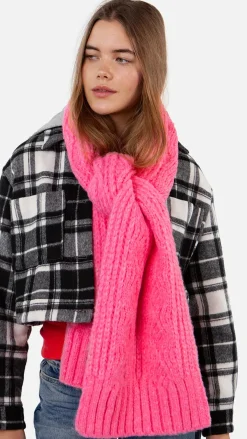 Farrah Scarf