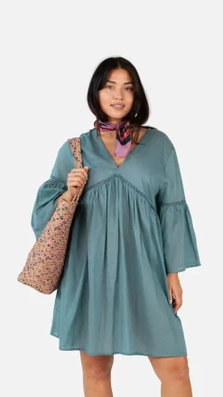 Jimedai Dress