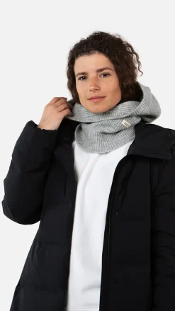 Karesa Hood