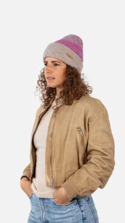 Suzam Beanie