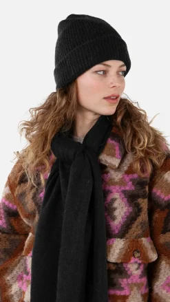 Witzia Scarf