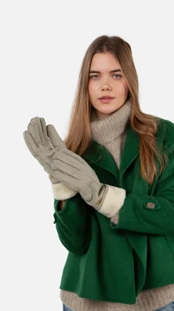 Yokam Gloves